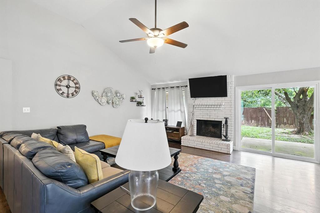 4205 Whitman Lane