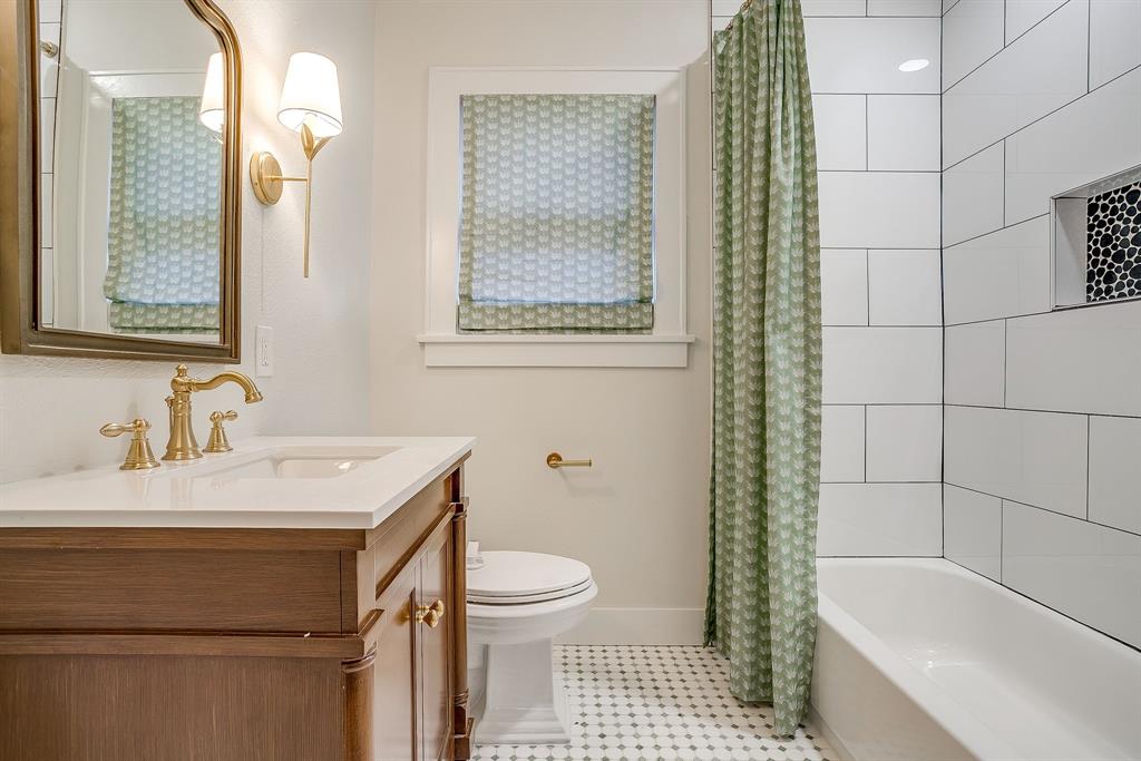 Mistletoe Heights Add - Residential