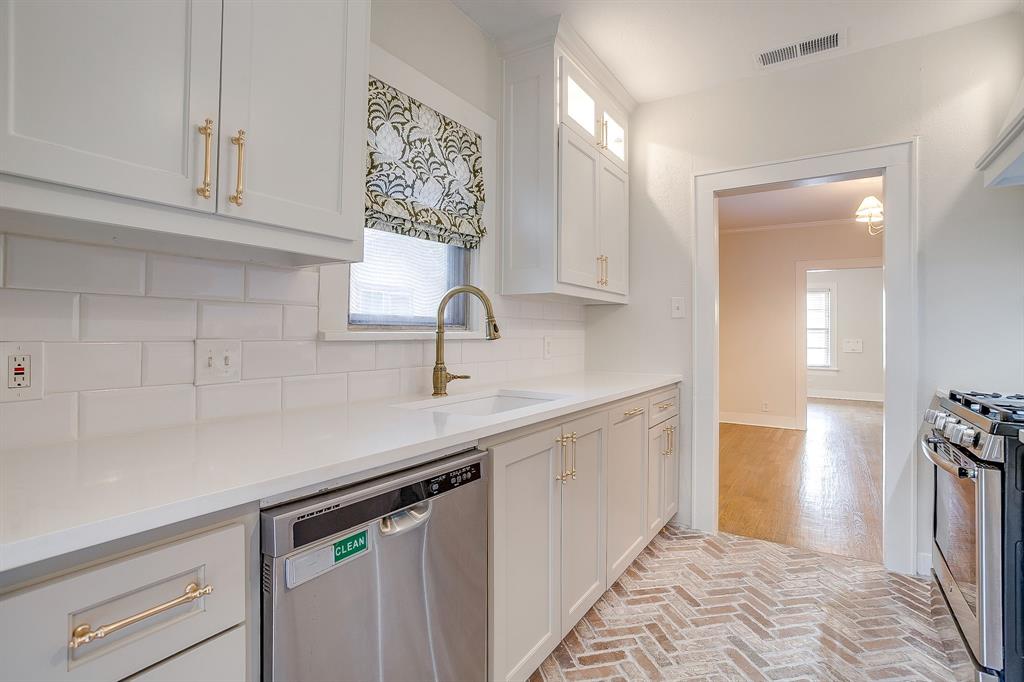 Mistletoe Heights Add - Residential