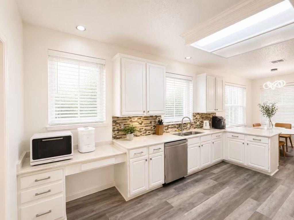 4020 Oxlea Drive