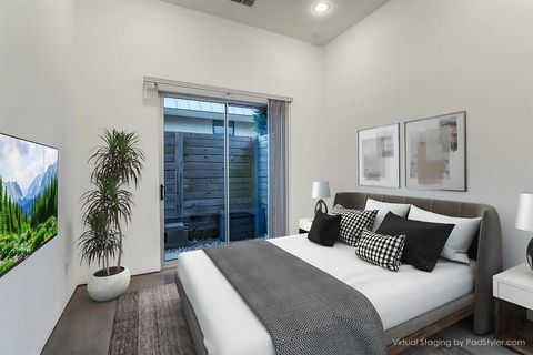 Tiny photo for 30 Vanguard Way, Dallas, TX 75243 (MLS # 21037038)