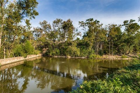 Tiny photo for 30 Vanguard Way, Dallas, TX 75243 (MLS # 21037038)