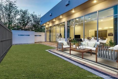 Photo of 30 Vanguard Way, Dallas, TX 75243 (MLS # 21037038)