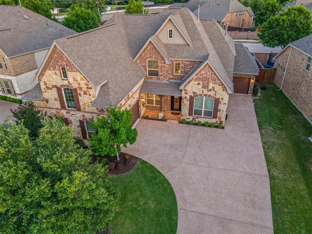 Photo of 2812 Waverley Drive, Trophy Club, TX 76262 (MLS # 21214989)