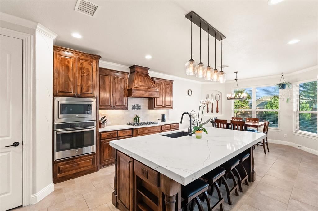 Photo of 2812 Waverley Drive, Trophy Club, TX 76262 (MLS # 21214989)