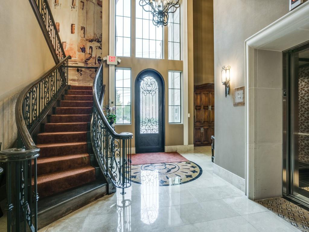 Sorrento Condo - Residential