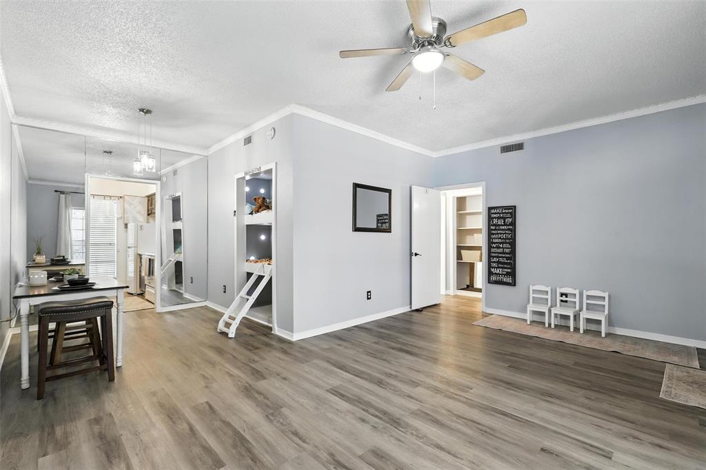 4438 Harlanwood Drive 212