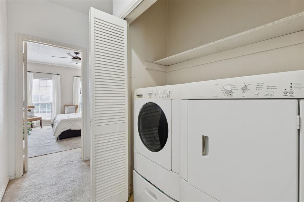 Copperfield Condos Ph 01 02 - Residential