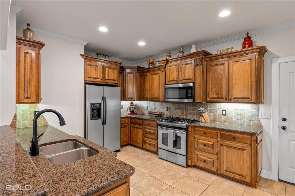 Haughton, Louisiana 71037, United States, 3 Bedrooms Bedrooms, ,2 BathroomsBathrooms,Residential,Pending,126050