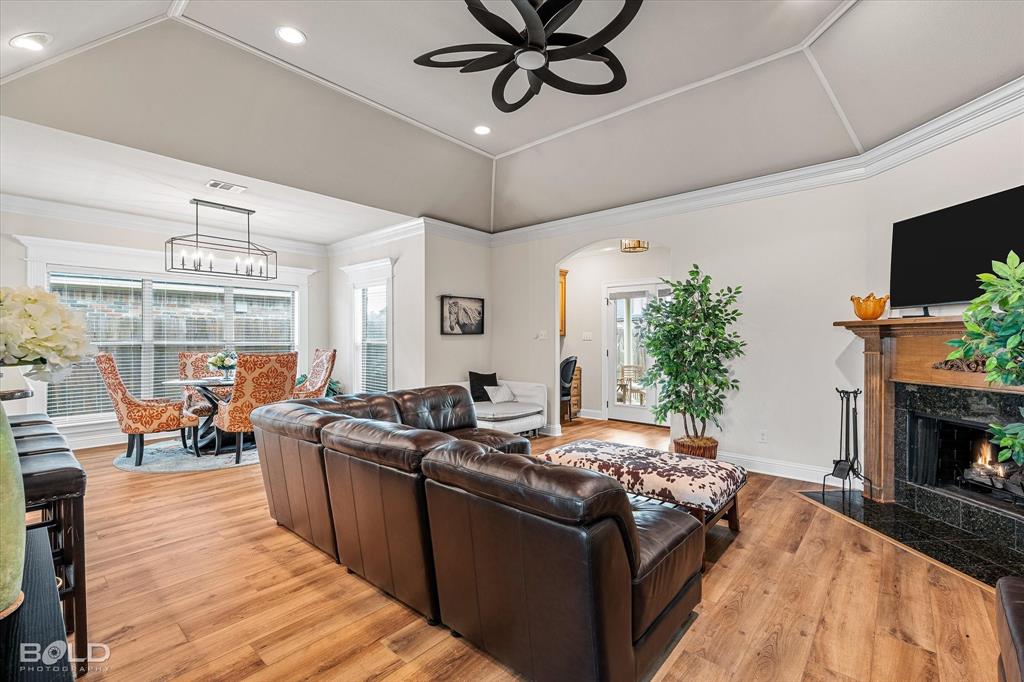 Haughton, Louisiana 71037, United States, 3 Bedrooms Bedrooms, ,2 BathroomsBathrooms,Residential,Pending,126050