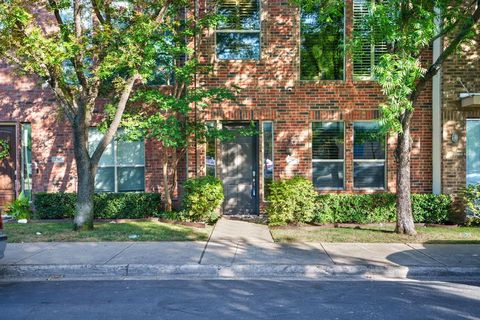 2706 Floyd Street Dallas TX 75204