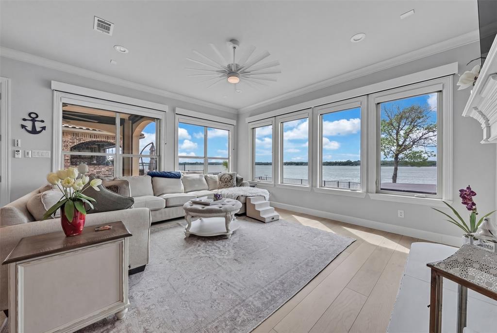 Resort On Eagle Mountain Lake - Residential