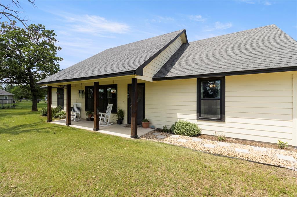 203 Brown Lane