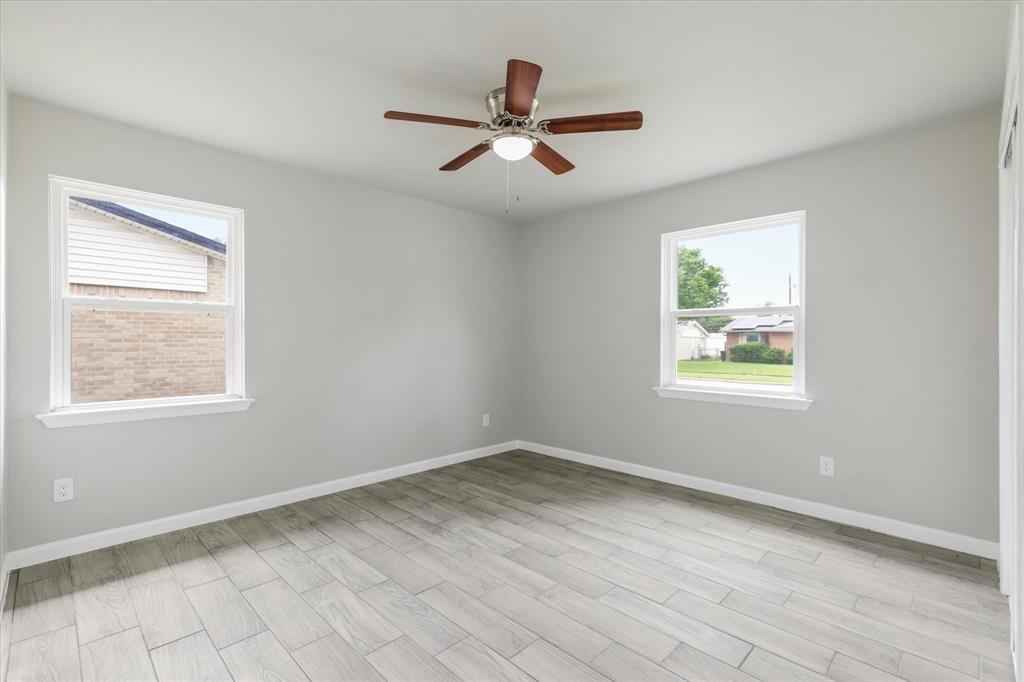 Valwood Park 10 - Residential