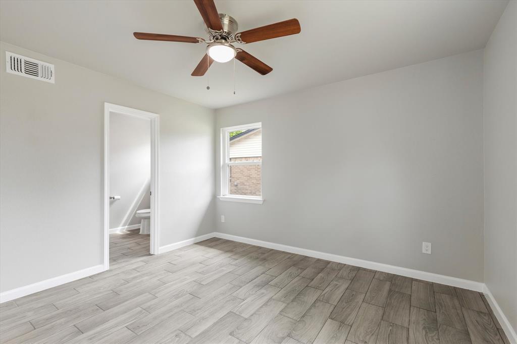 Valwood Park 10 - Residential