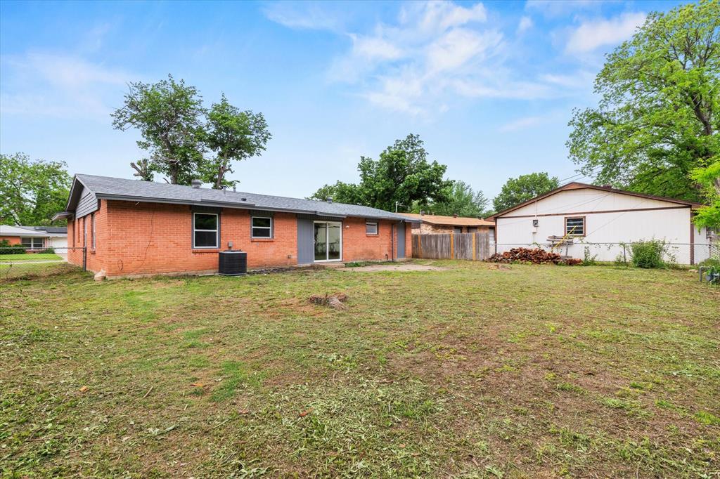 Valwood Park 10 - Residential