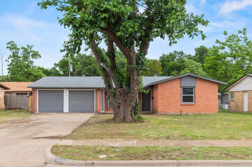 Welcome home to this charming 3 bedroom, 2 bath, 2 Car garage residence in Farmers Branch. Updated in 2024, Inside, you’ll find granite countertops, updated cabinetry, updated flooring, updated fixtures, and a fully remodeled bathroom, creating a bright and refreshed feel throughout. New roof was installed mid March, spacious back yard. Conveniently located near shopping, dining, major roads and amazing parks.