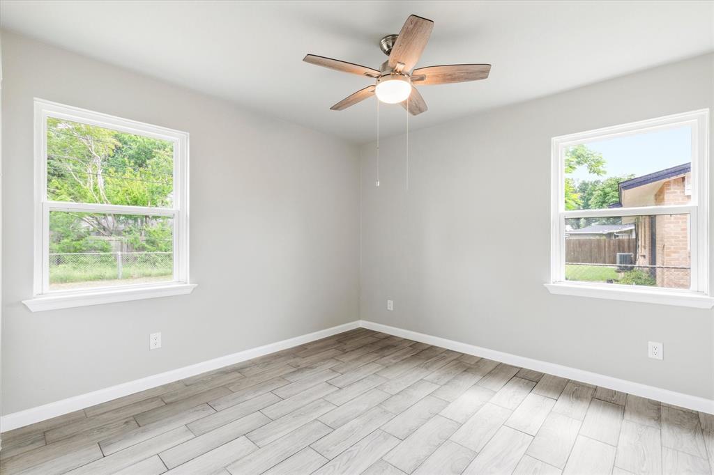 Valwood Park 10 - Residential