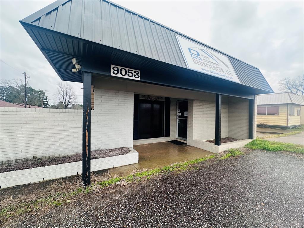 Yancys Southern Hils - Commercial Lease