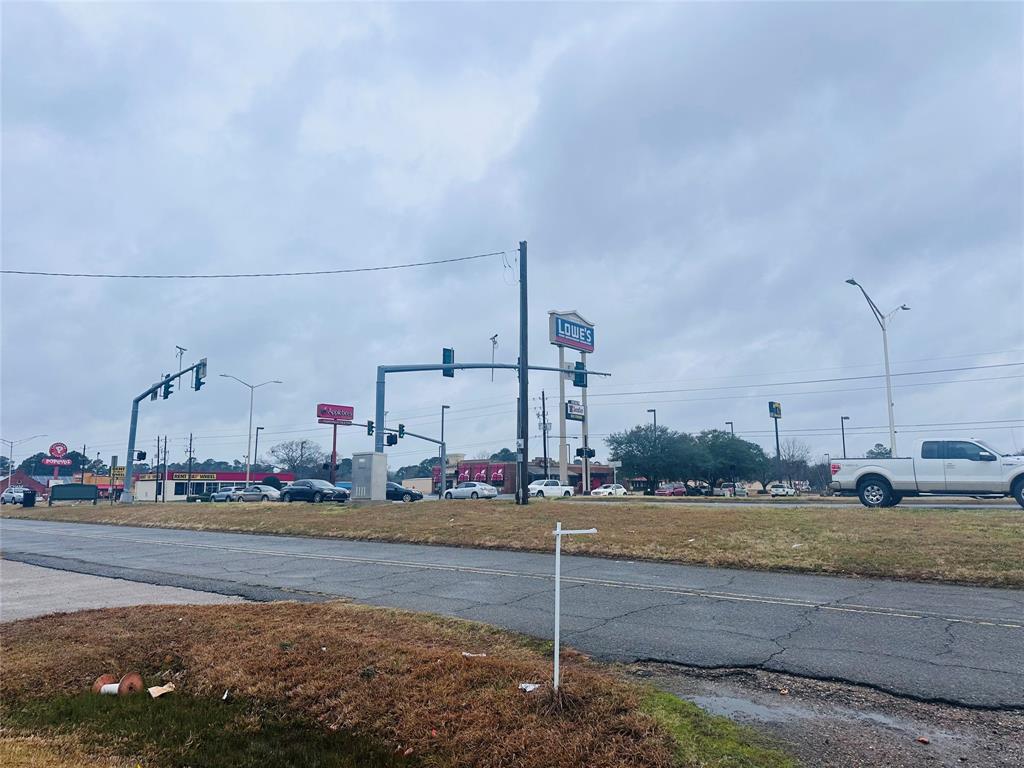 Yancys Southern Hils - Commercial Lease