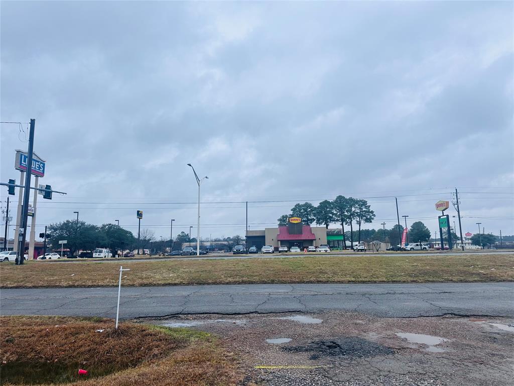 Yancys Southern Hils - Commercial Lease