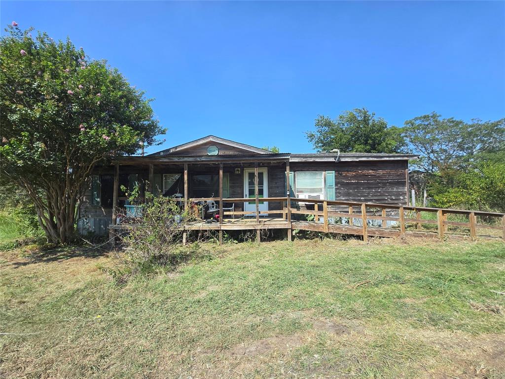 172 Private Road 439