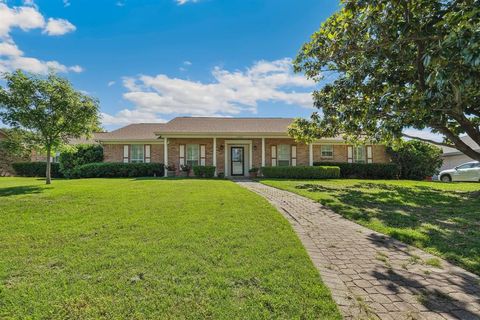 14320 Tanglewood Drive Farmers Branch TX 75234