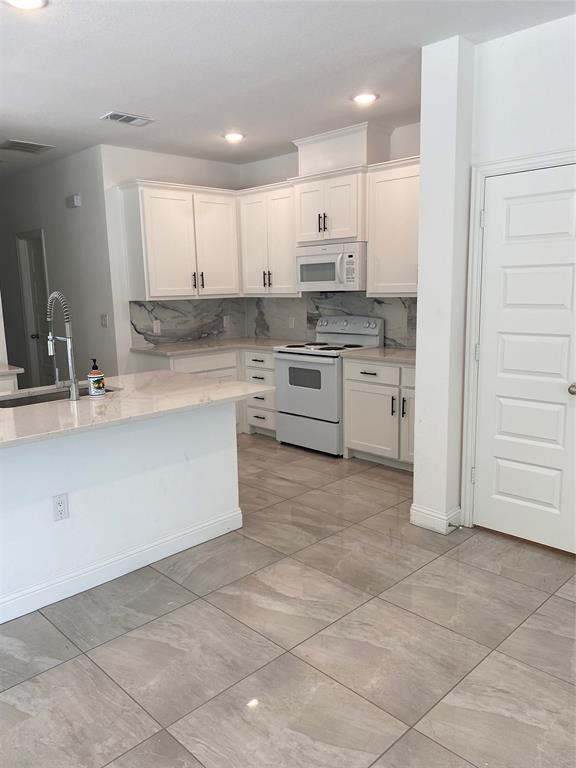 Cedar Top - Residential Lease