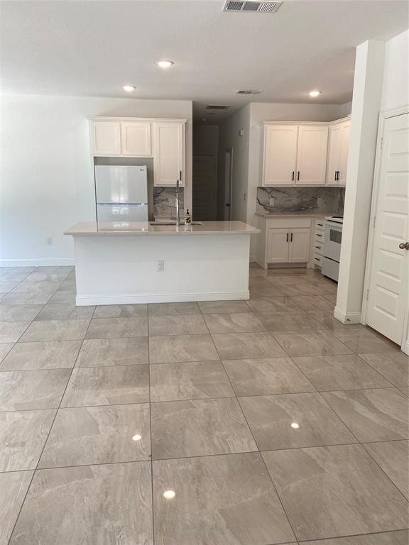 Cedar Top - Residential Lease