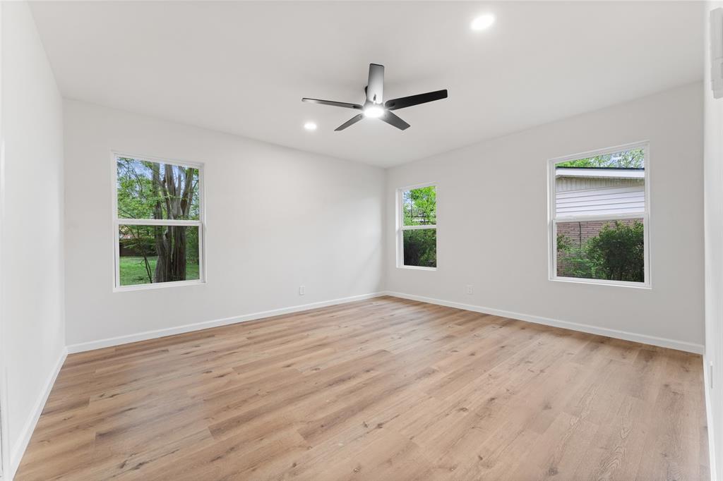 Glen Oaks - Residential