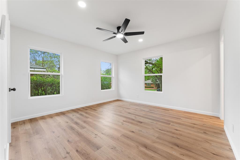 Glen Oaks - Residential