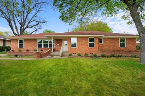 729 Town Creek Drive Dallas TX 75232