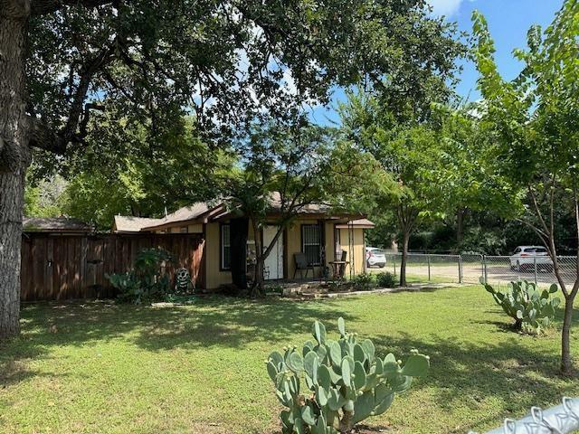View Dallas, TX 75217 house