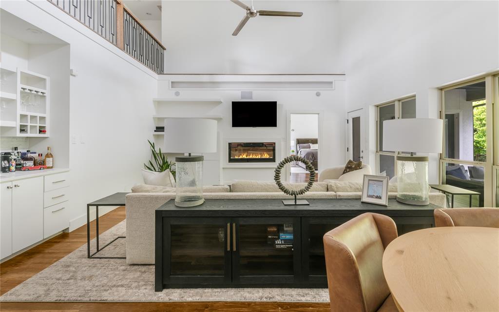 3811 Valley Ridge Road