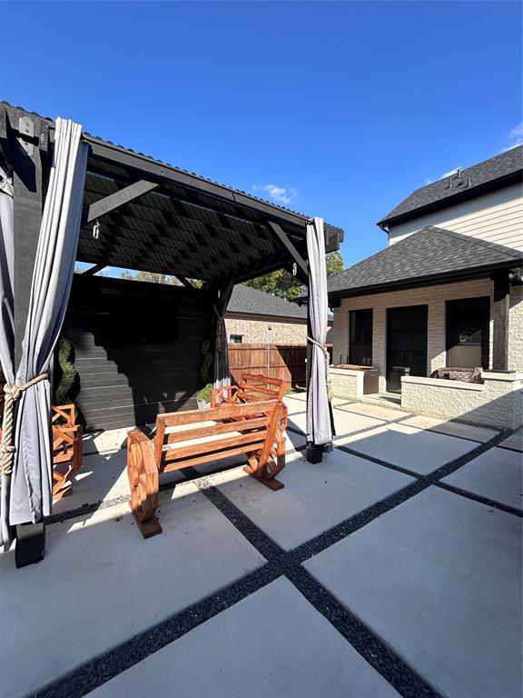 Meadows - Residential