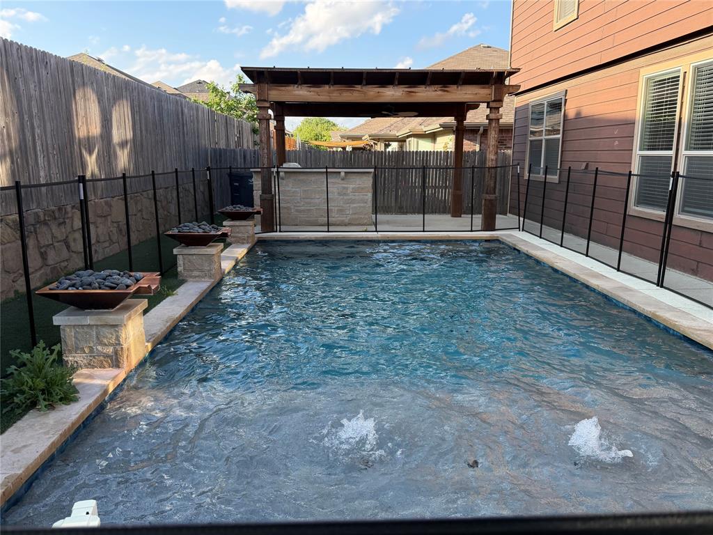 Fossil Hill Estates - Residential