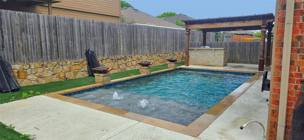 Fossil Hill Estates - Residential