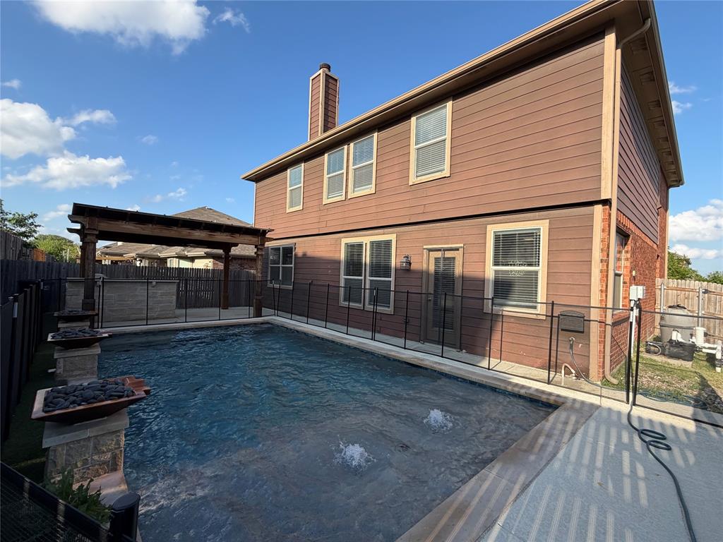 10401 Turning Leaf Trail