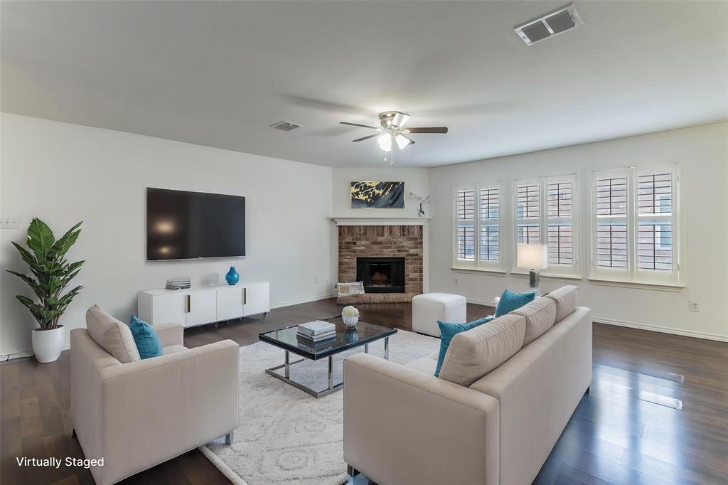2711 Cattleman Drive