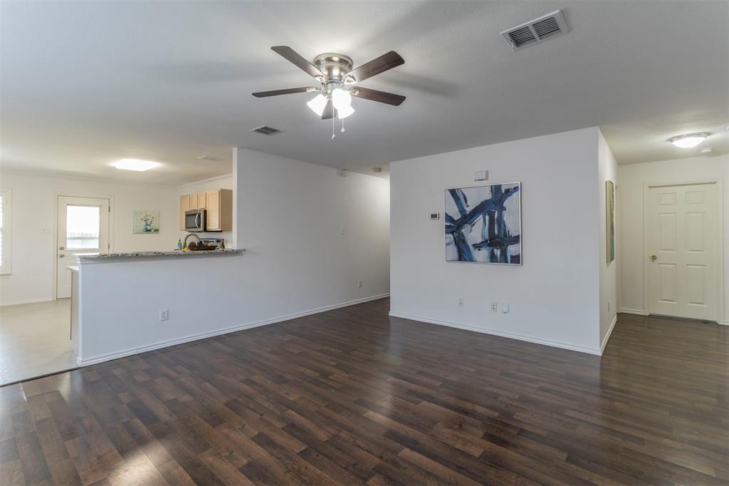 2711 Cattleman Drive