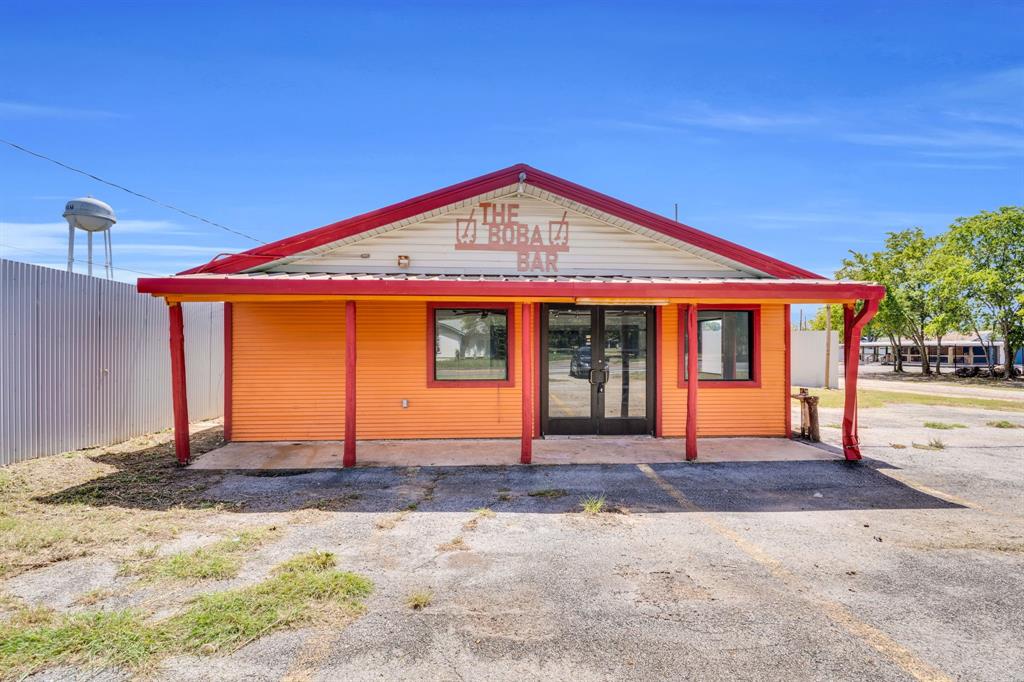 Wortham - Commercial Sale