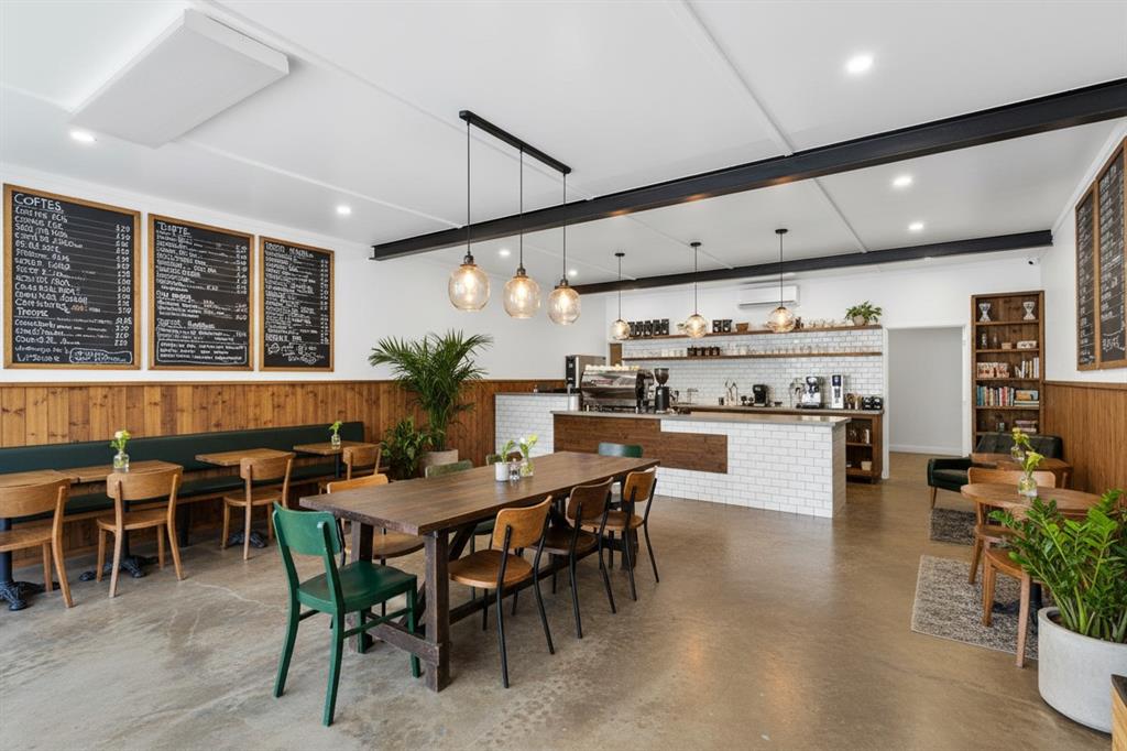 Wortham - Commercial Sale