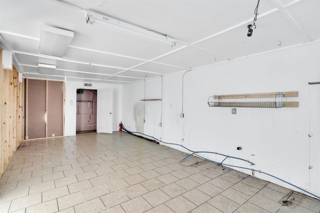 Wortham - Commercial Sale