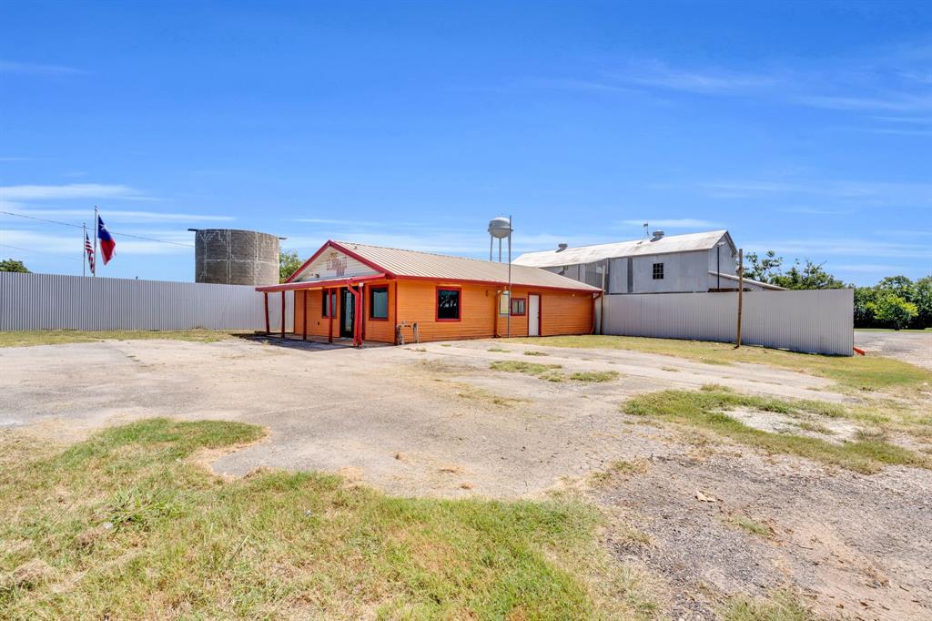 Wortham - Commercial Sale