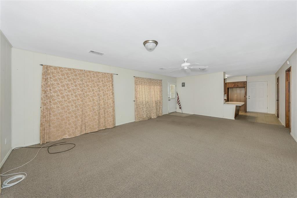 723 Leftys Court