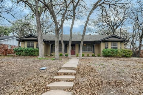 733 Kentwood Circle, Bedford, TX 76021 - #: 20562333
