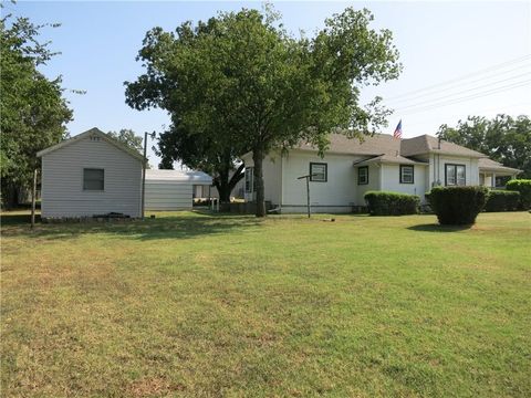 A home in Krum