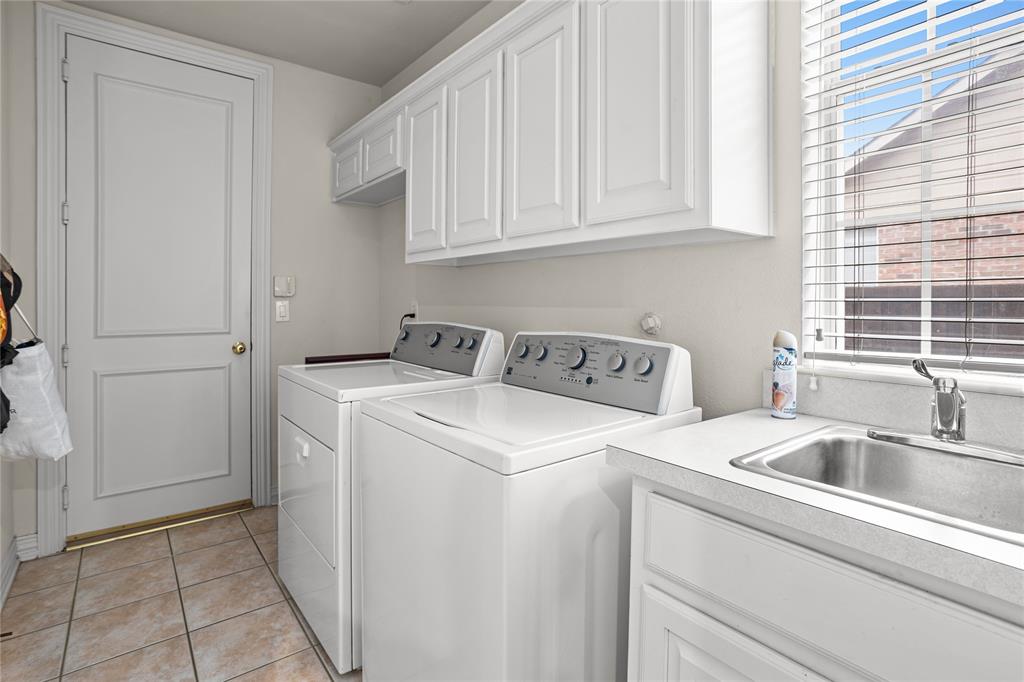 Estates At Wooded Cove Ph I - Residential