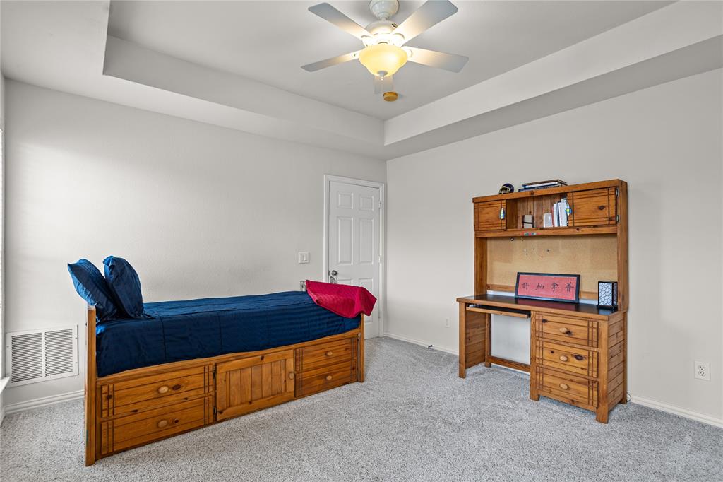 Estates At Wooded Cove Ph I - Residential