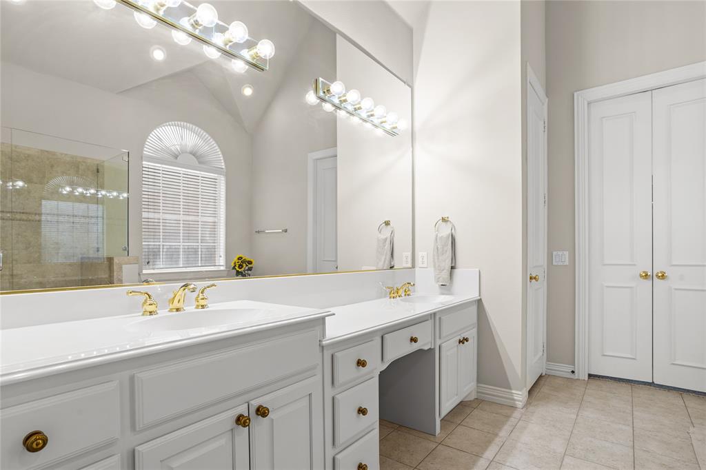 Estates At Wooded Cove Ph I - Residential